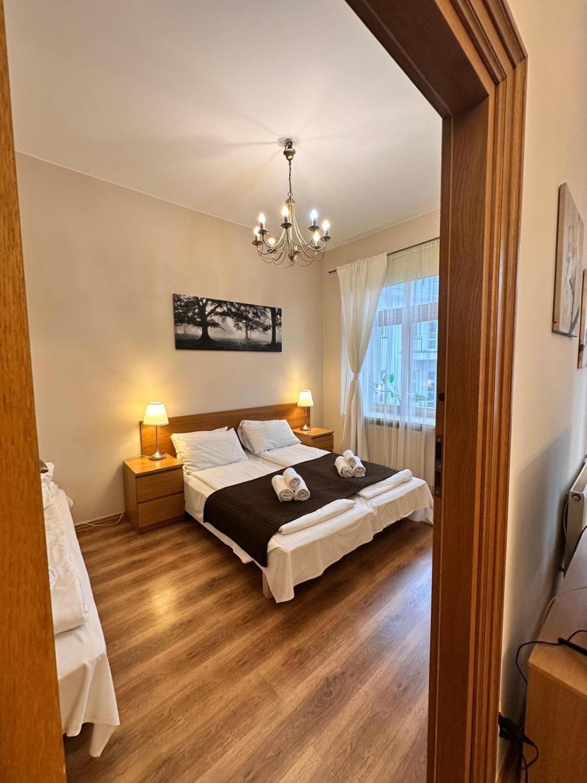 Mikolajska Apartments With Lift Краков Экстерьер фото