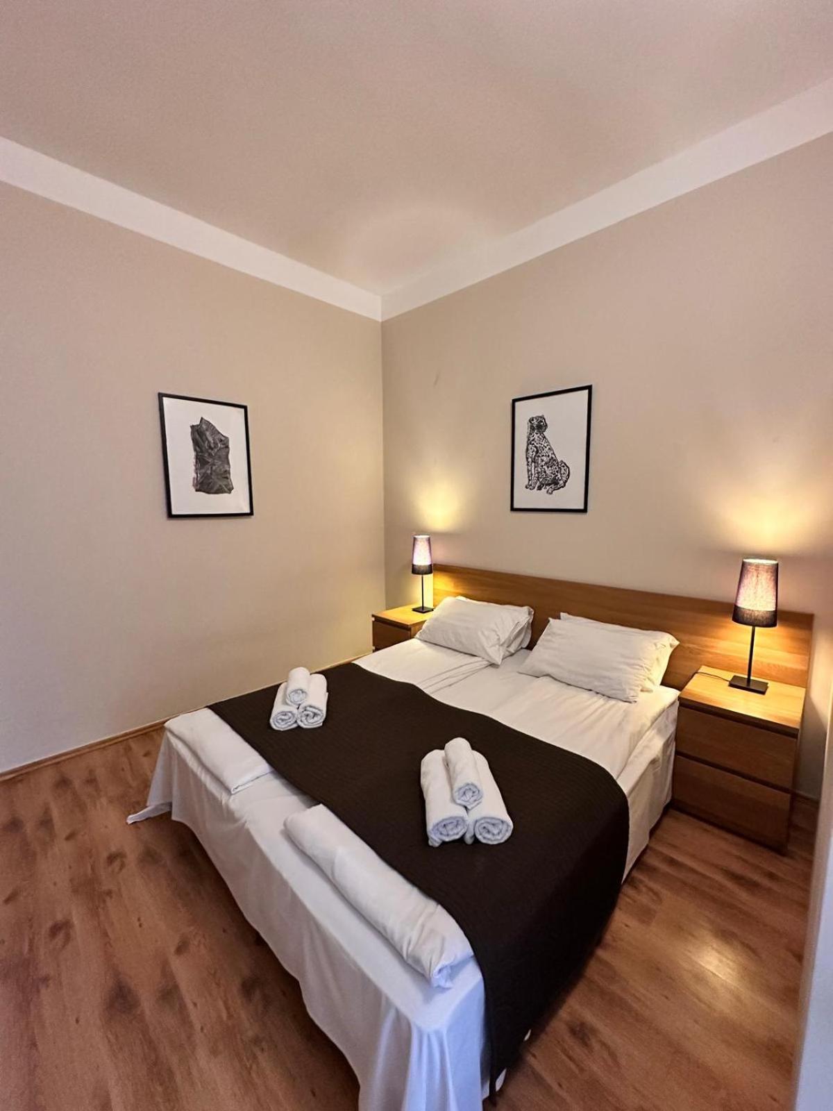 Mikolajska Apartments With Lift Краков Экстерьер фото