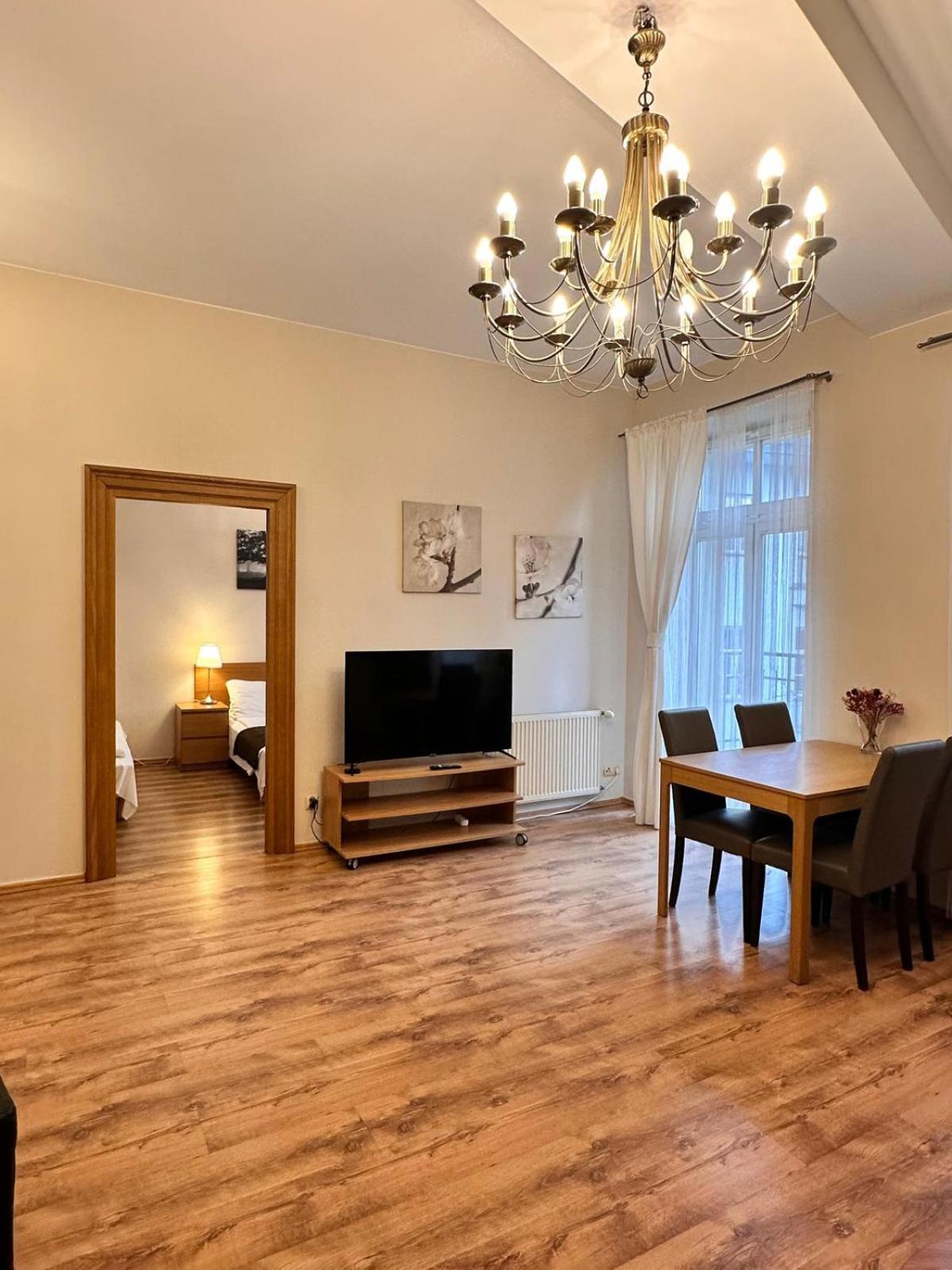 Mikolajska Apartments With Lift Краков Экстерьер фото