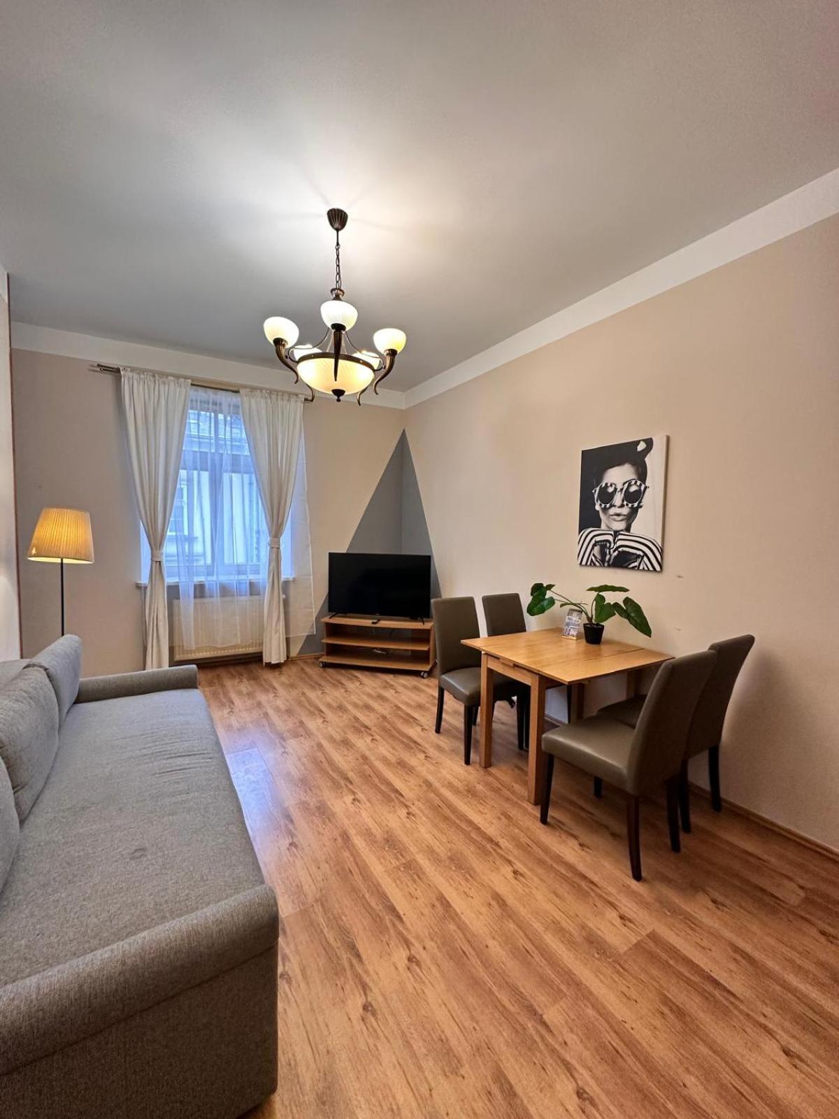 Mikolajska Apartments With Lift Краков Экстерьер фото